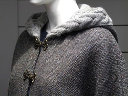 Cape IRELAND - Tweed/Wool Charcoal